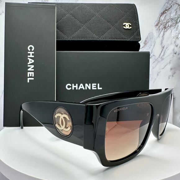 CHANEL Accessories - CHANEL Sunglasses Black Square Shield Gold CC Gradient Brown Lens